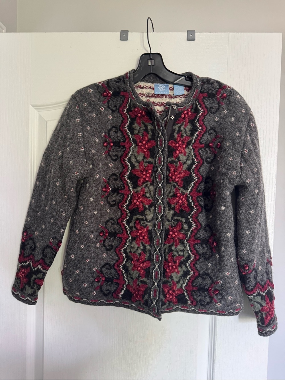 Frost women’s 82% wool blend warm cardigan, apres ski Jacket